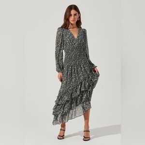 ASTR long sleeve asymmetrical floral dress